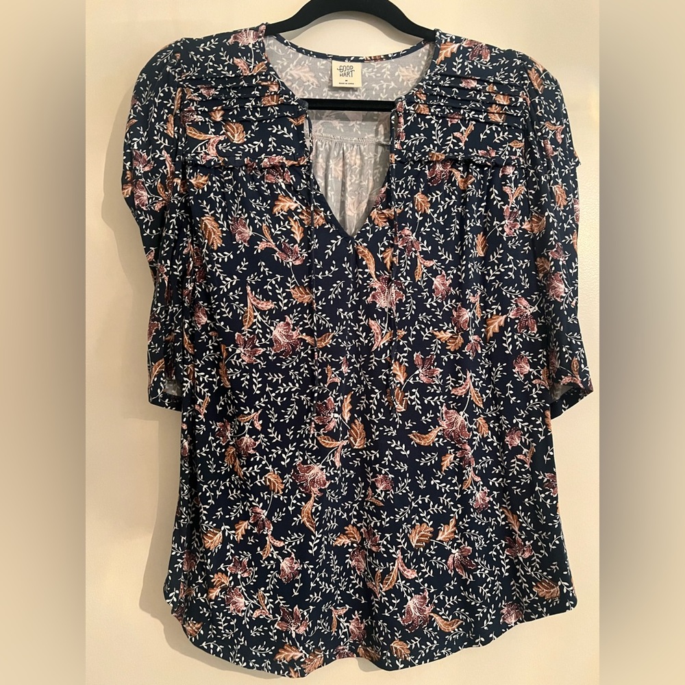 Good Hart by Matilda Jane top. Like new.
